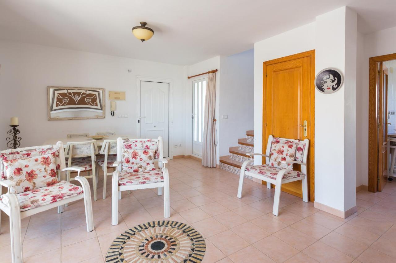 Villa Carmen à Oliva Extérieur photo