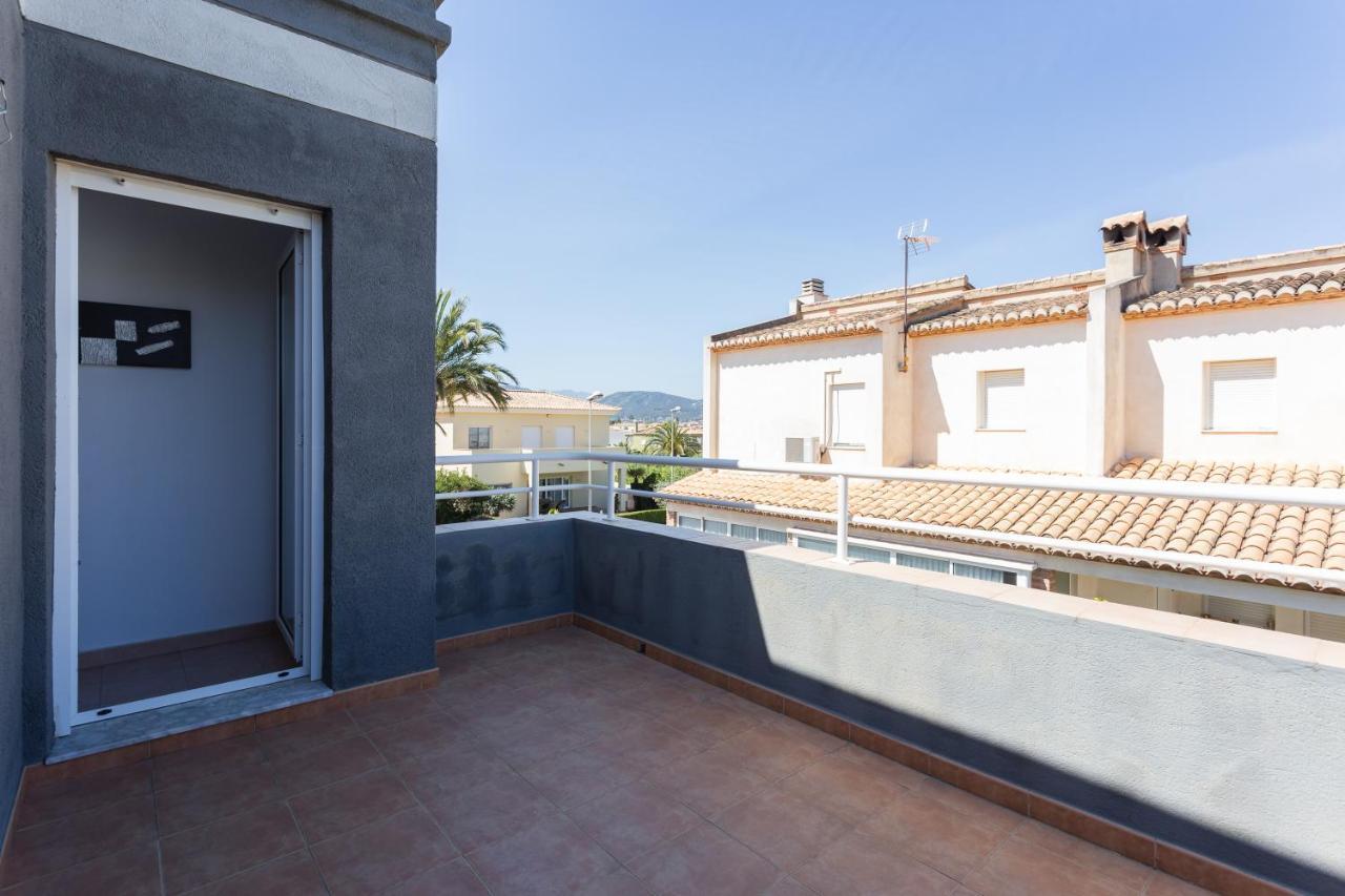 Villa Carmen à Oliva Extérieur photo