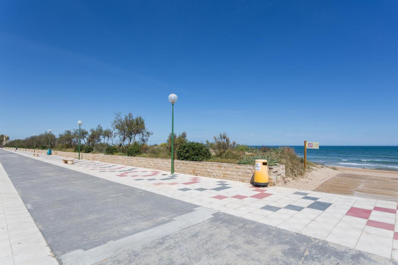 Villa Carmen à Oliva Extérieur photo
